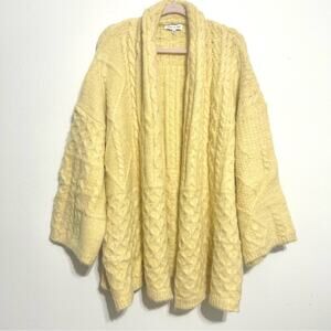 Anthropologie Jacquie The Label Butter Yellow Chunky Knit Cardigan Sweater NEW M